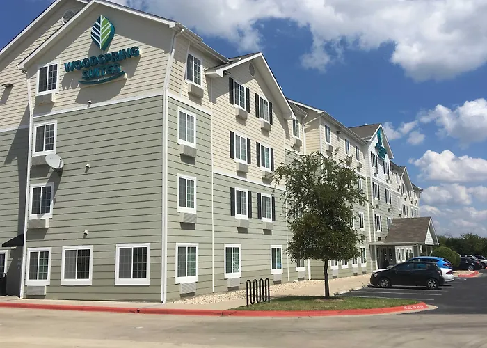 Hotel Woodspring | Airport I-526 North Charleston