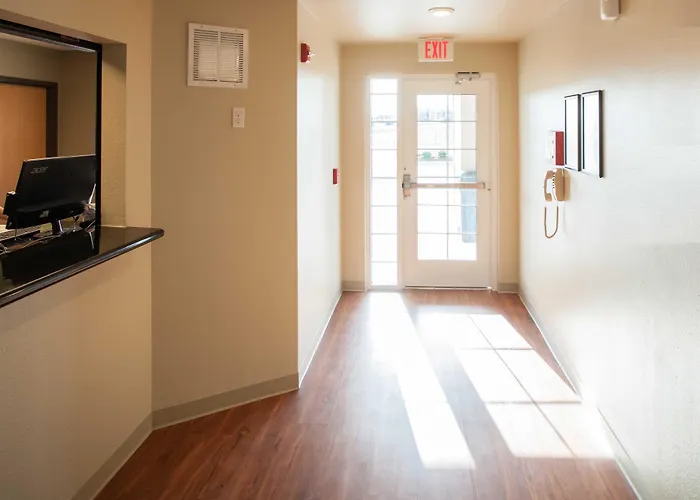 Woodspring | Airport I-526 Hotel North Charleston