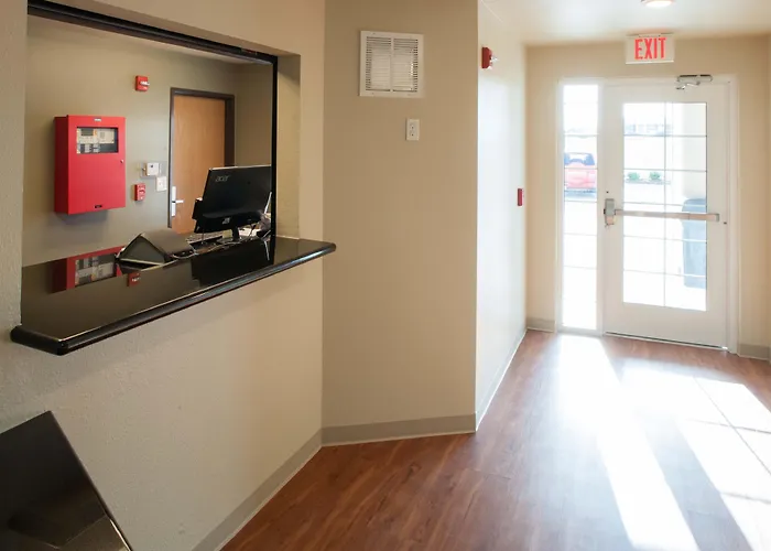 Woodspring | Airport I-526 Hotel 3*