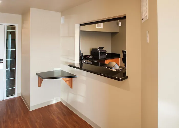 Woodspring | Airport I-526 Hotel North Charleston