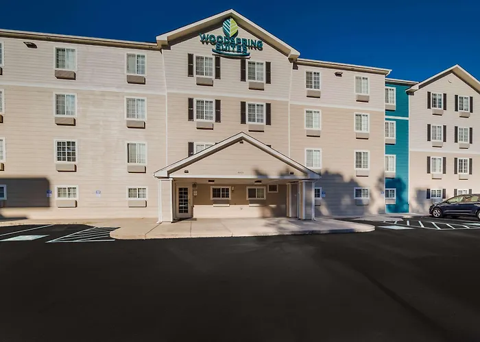 Hotel Woodspring | Airport I-526