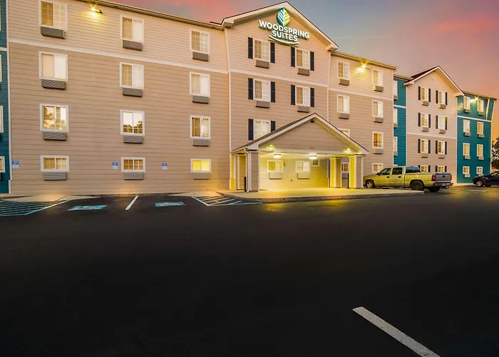 Woodspring | Airport I-526 Hotel North Charleston